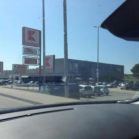 Moela * אומאג
